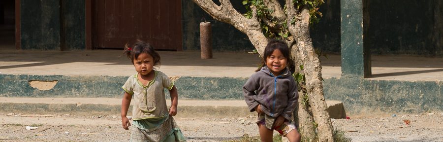 Laos: Erster Dorfbesuch