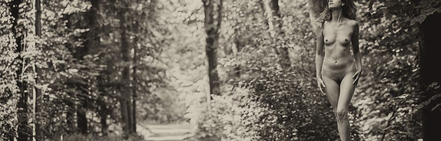 Aktshooting mit der Waldnymphe Evelyn