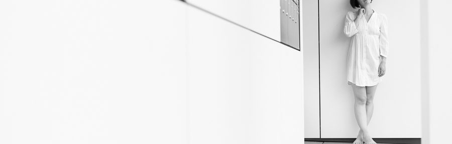 Fotoshooting mit Sandra Störer mit Klingeln und Briefkästen