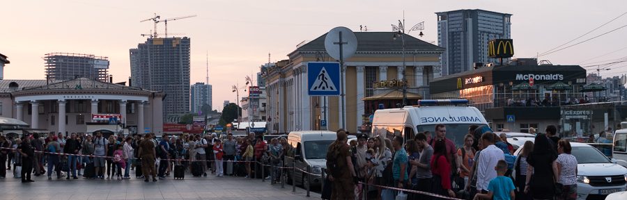 Abschied aus Kiew – Bahnhofsräumung