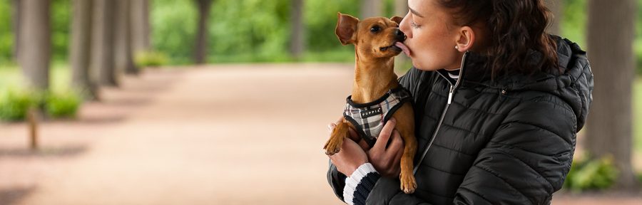 Leodora und Maja am Völkerschlachtdenkmal