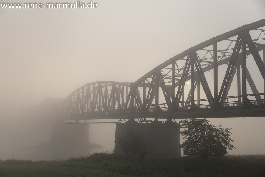 Barby und seine Elbbrücke
